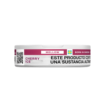 Un envase circular blanco VELO etiquetado Cherry Ice con acento morado y marca MELLOW, con una advertencia en español, destaca experiencia de nicotina y notas de cereza, dice Born in Sweden y muestra un código QR.