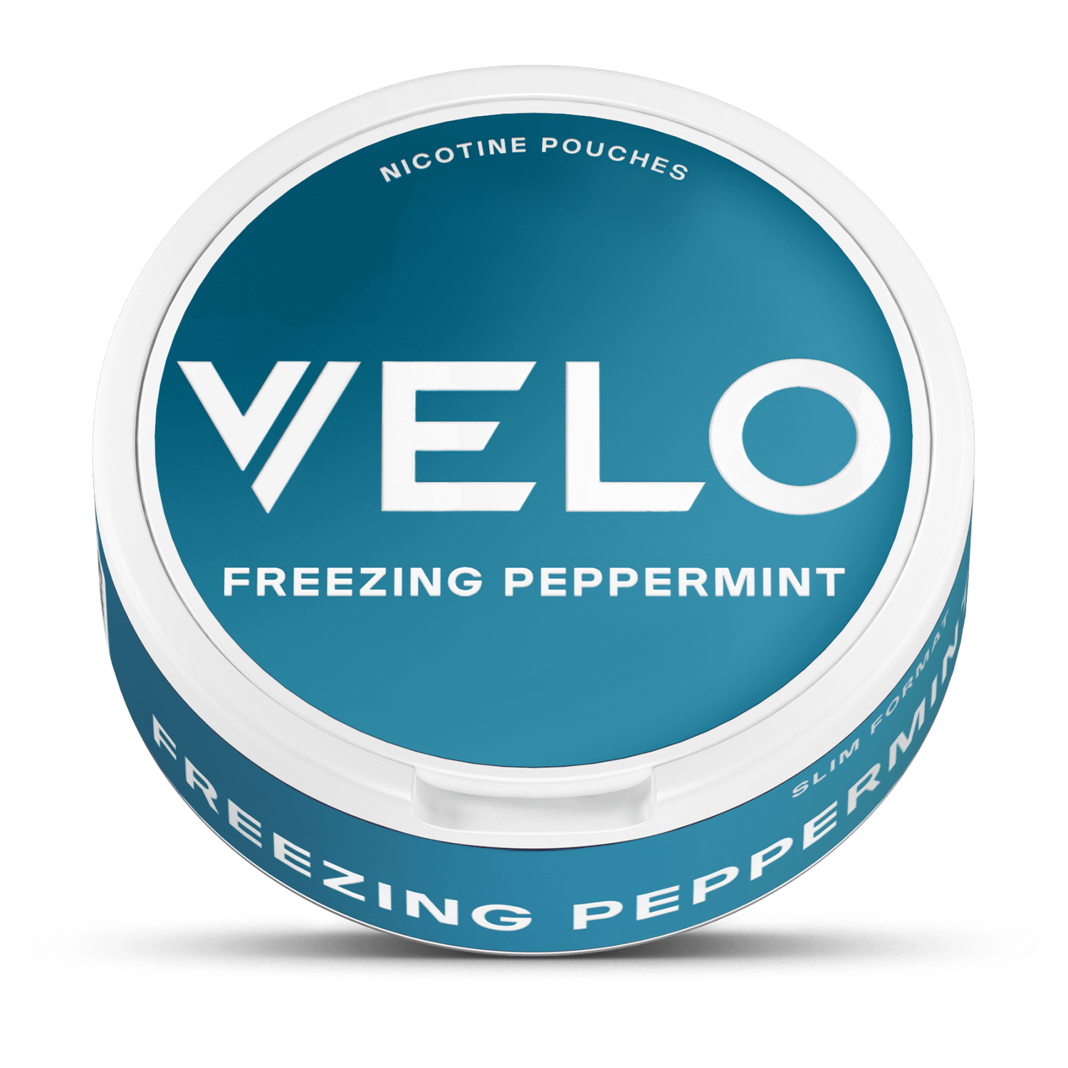 Un envase redondo blanco y azul de VELO con la etiqueta "Freezing Peppermint" con "Nicotine Pouches" en la parte superior e "ingredientes de alta calidad" en el lateral.